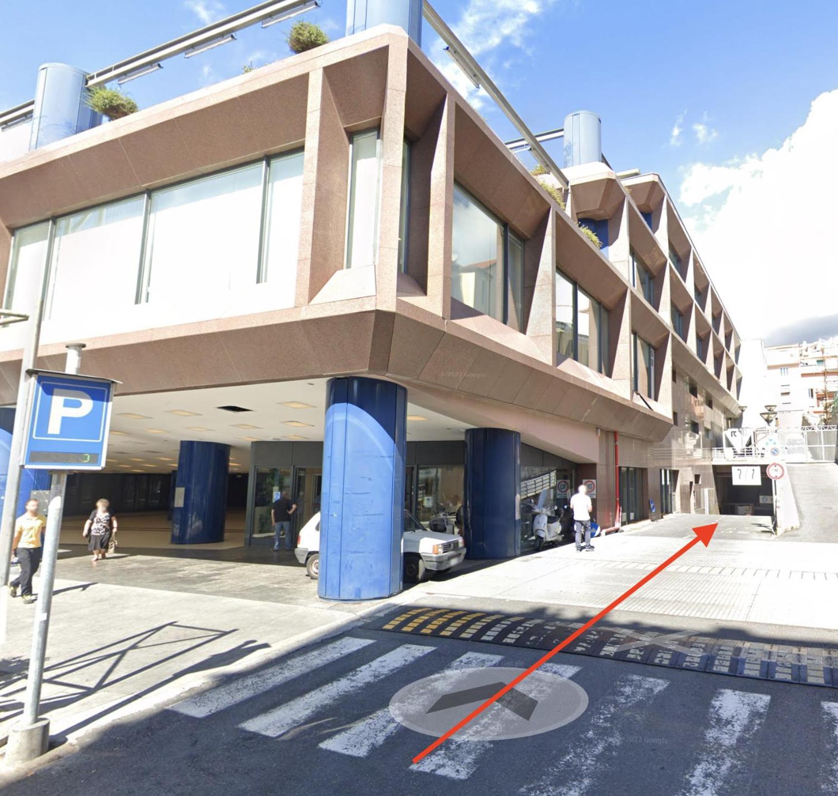 Centrally Located Apt By Harbour With Elevator サンレモ エクステリア 写真
